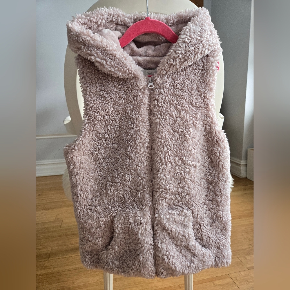 American Widgeon Dusty Pink Fleece-lined Sherpa Hooded Vest